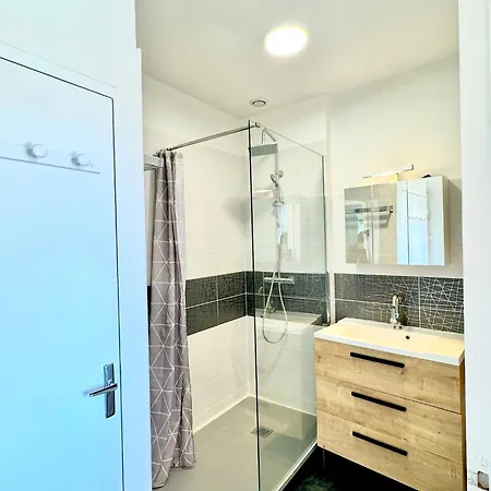 Maison Au Chateau De Laleard 度假居 圣伊莱尔德维尔