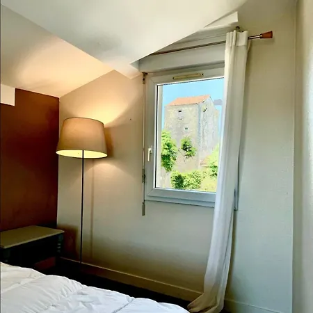 Maison Au Château De Laléard Saint-Hilaire-de-Villefranche